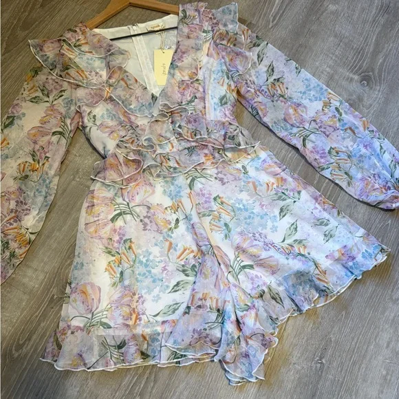 A.PEACH Floral Ruffle Long Sleeve romper - size S- NWT - Picture 2 of 10